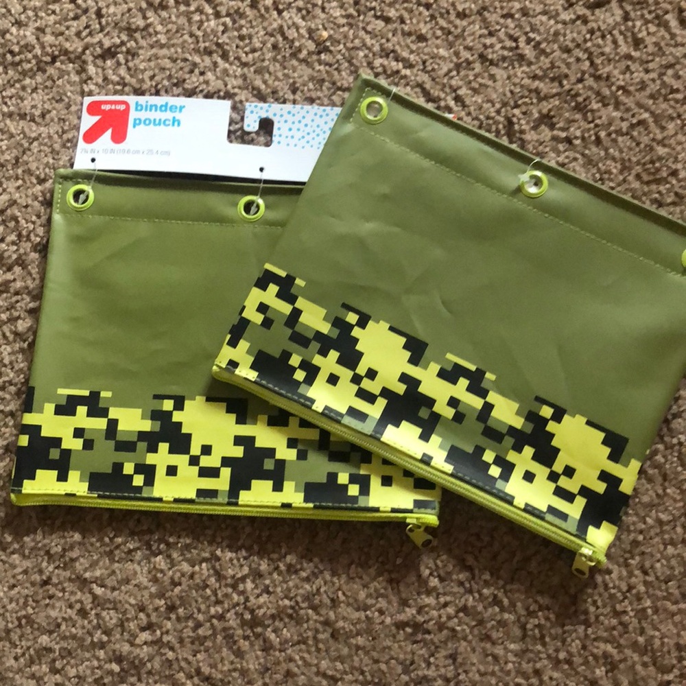 Binder Pouch